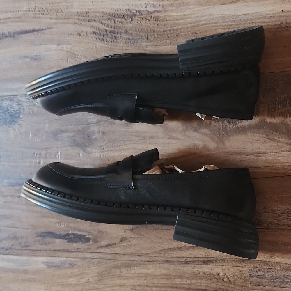 LOAFERS - Picture 5 of 10